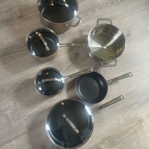 Kitchenaid Hard Anodized Non-stick set